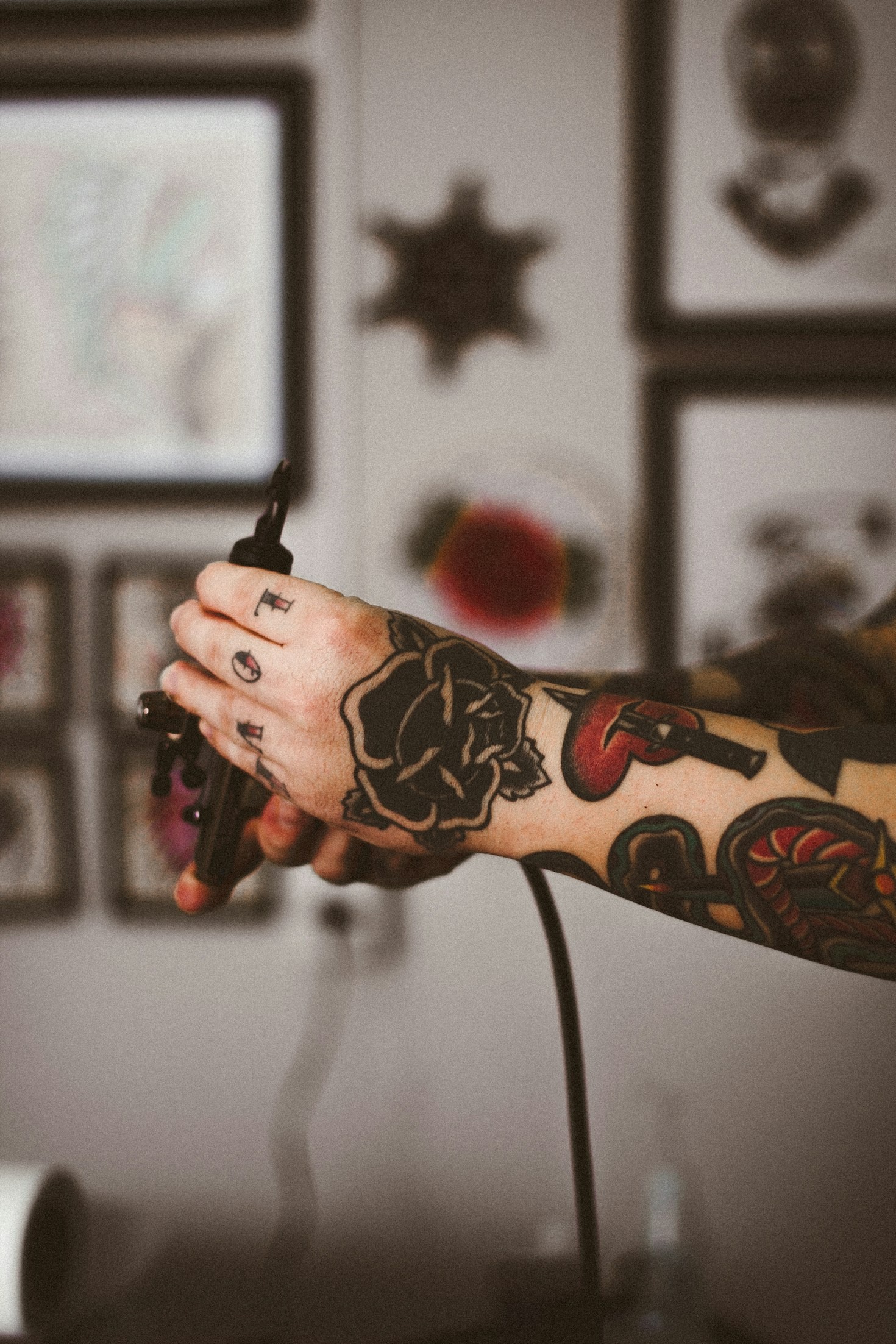 Why Handpoking is a Timeless Tattoo Technique